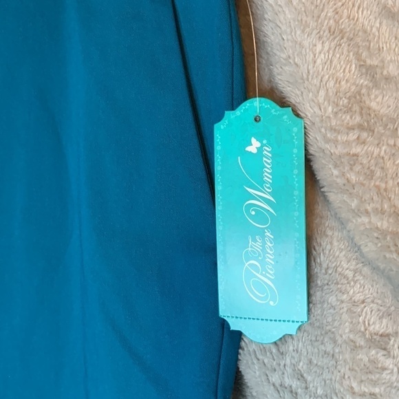 NWT The Pioneer Woman Millennium Pant - Picture 3 of 6